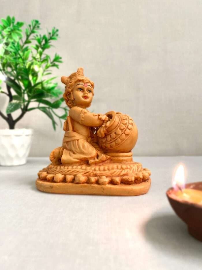 SAJAWATI Lord Krishna Makhan Chor Idol,Krishna Makhan Chor Decorative Showpiece - 12.7 cm (Marble, Brown) - Image 1